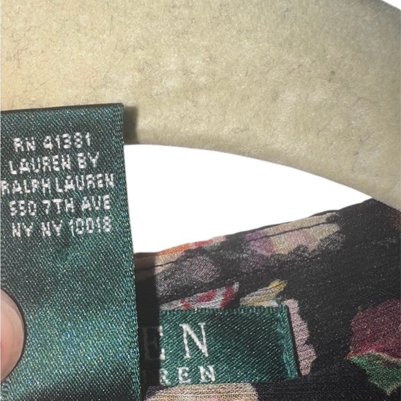 Lauren Ralph Lauren Sheer Floral Ruffle Blouse XL – Romantic Black Rose Print - Picture 9 of 9